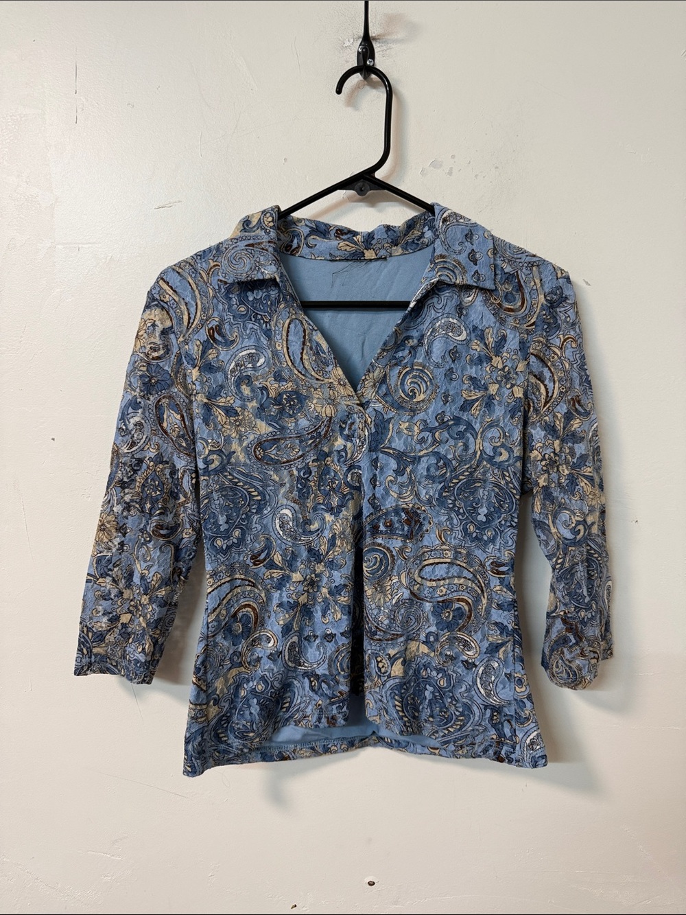Blue Asphalt Blue and Tan Paisley Button-Front Blouse